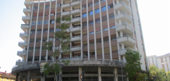 Dettaglio immagine commerciale layout