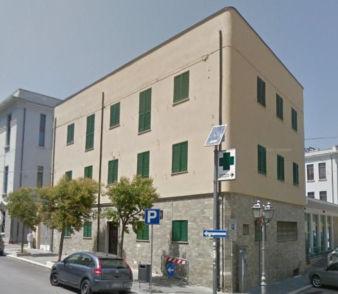 Dettaglio immagine commerciale layout