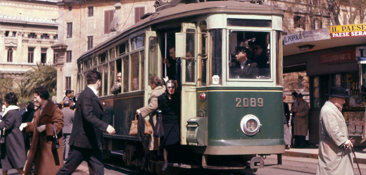Cassette postali sul tram